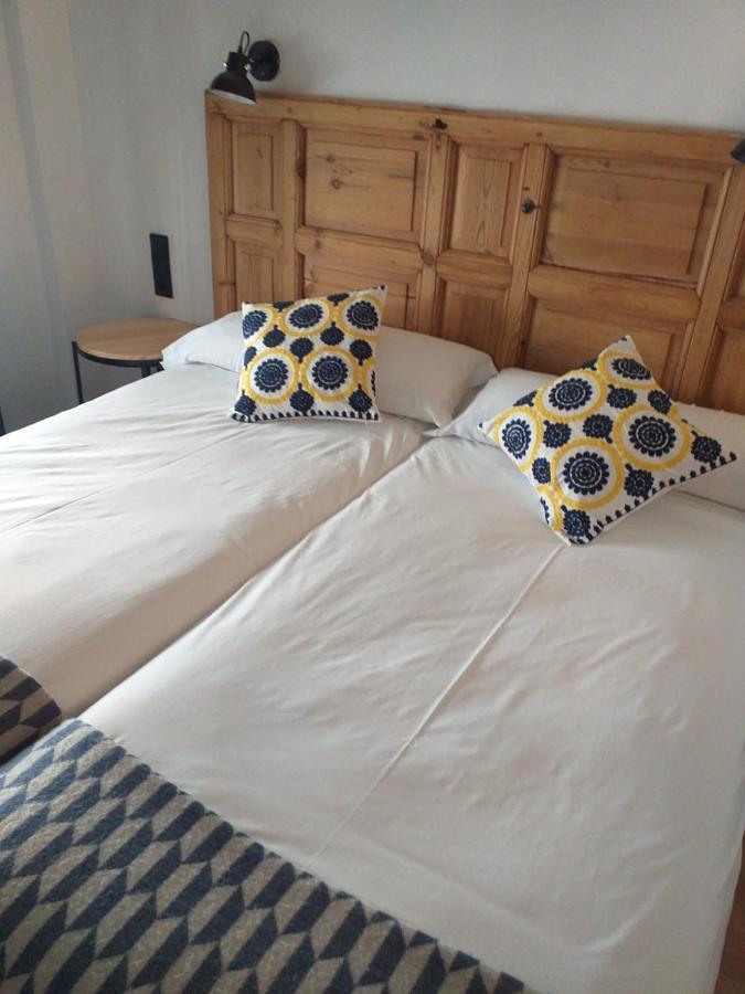Hotel Alda Jolio Jaca Luaran gambar