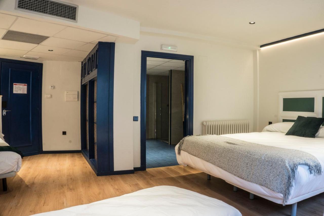 Hotel Alda Jolio Jaca Luaran gambar